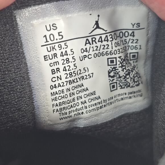 Jordan Shoes Mens Size 10.5 Gray High Top Basketball Nubuck Sneakers AR4430-004 main image 10